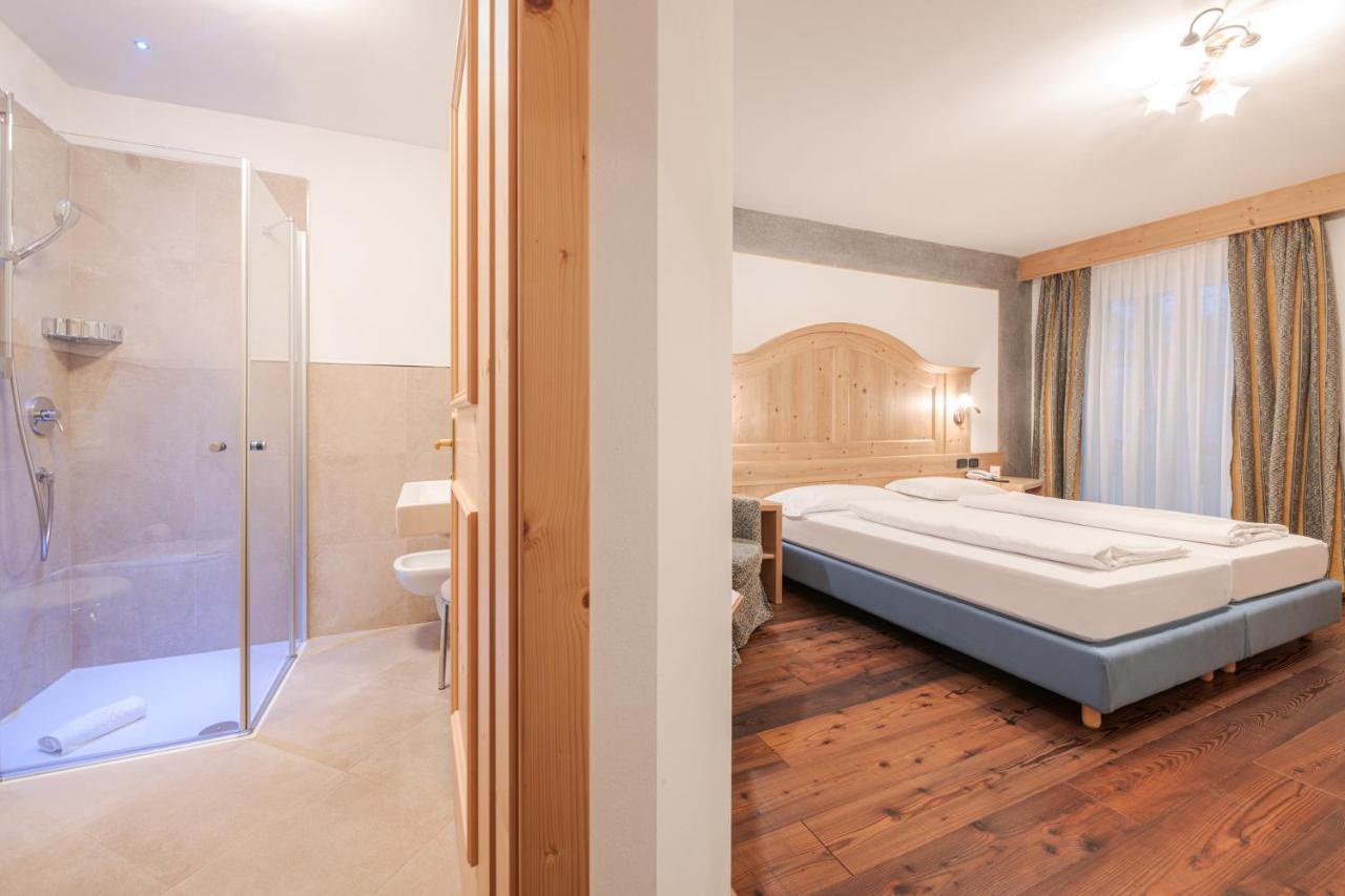 Hotel Foresta 모에나 외부 사진